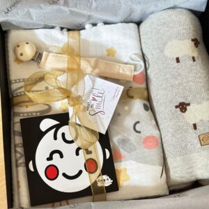 Unisex poklon paket “Zvjezdani Snovi” | Neutral Baby Gift Box